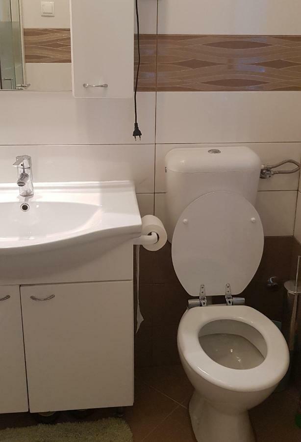 Bike Corner Apartment *
